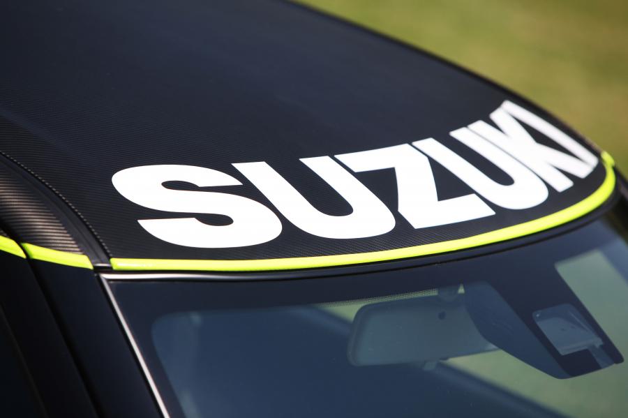 Логотип Suzuki Swift GSX-RR Replica 2017 года  (фото 5 из 26)